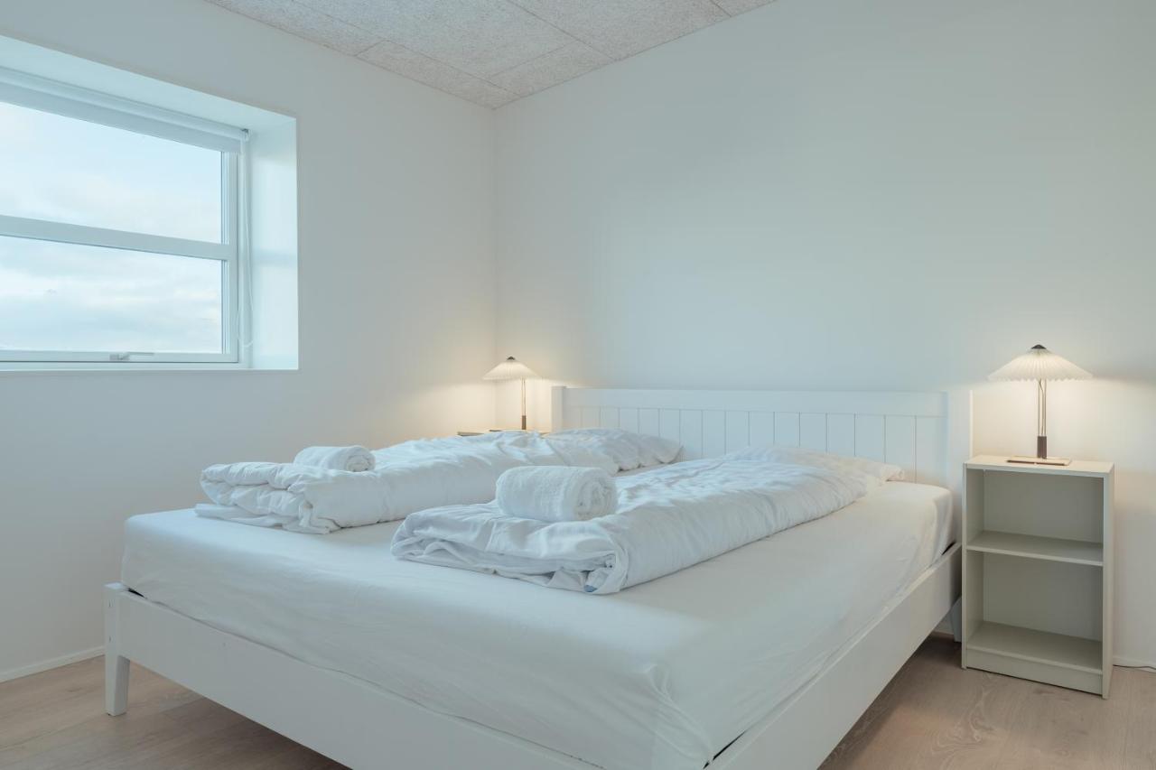 New 2 Bedroom Apt - Ocean And Mountain View Torshavn Exterior photo